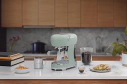 Smeg ECF02PGEU